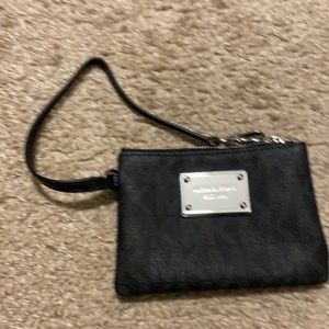 Small Michael Kors Wristlet